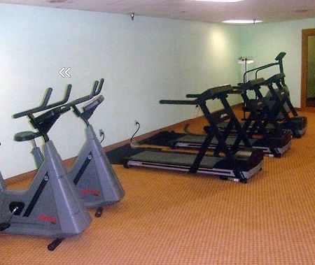 Отель Ramada Moline East Moline Экстерьер фото