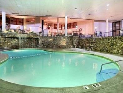 Отель Ramada Moline East Moline Удобства фото