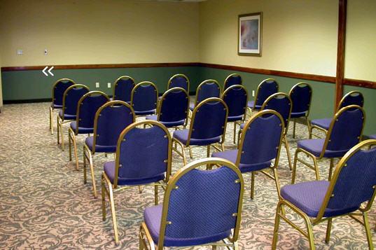 Отель Ramada Moline East Moline Экстерьер фото